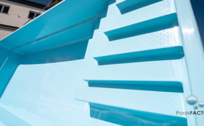 welchen nutzen hat ein breiter technischer rand im pool