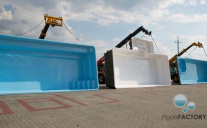 wie viel weigt ein pool