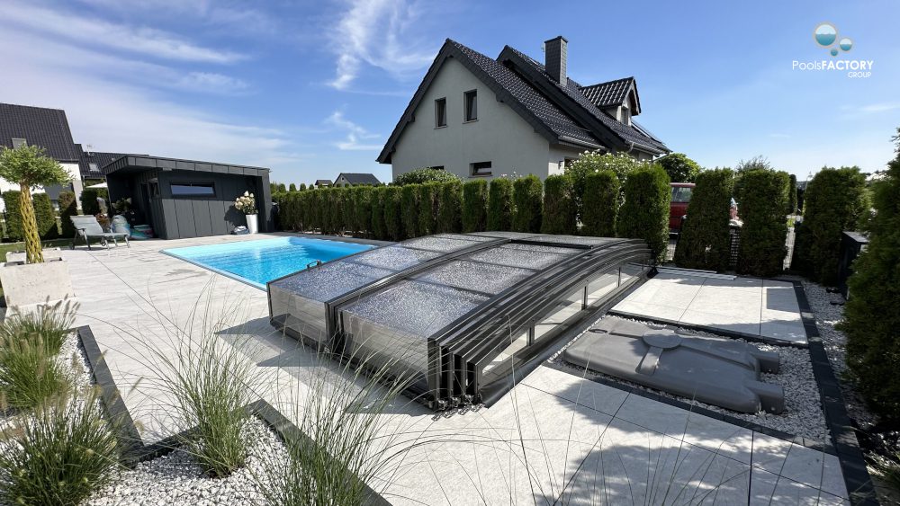 ganzjaehriges-polyester-laminat-blaue-terrasse-gartenpool-haus-freizeit ganzjaehriges-polyester-laminat-blaue-terrasse-gartenpool-haus-freizeit