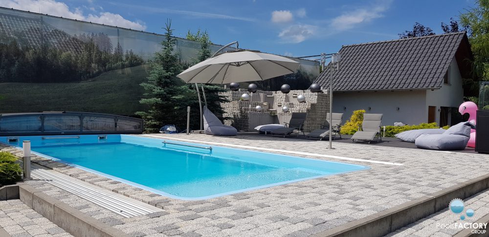 gartenpool-ganzjahrig-blau-aus-laminat-gartenwurfel-treppen-uberdeckung-sonnenschirm-terrasse gartenpool-ganzjahrig-blau-aus-laminat-gartenwurfel-treppen-uberdeckung-sonnenschirm-terrasse