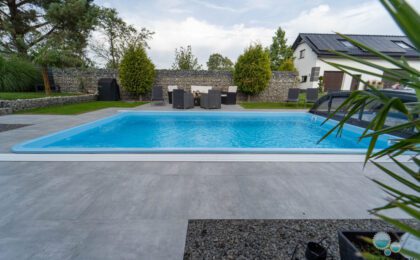 year-round-polyester-blue-laminate-decking-garden-pool-house-summer
